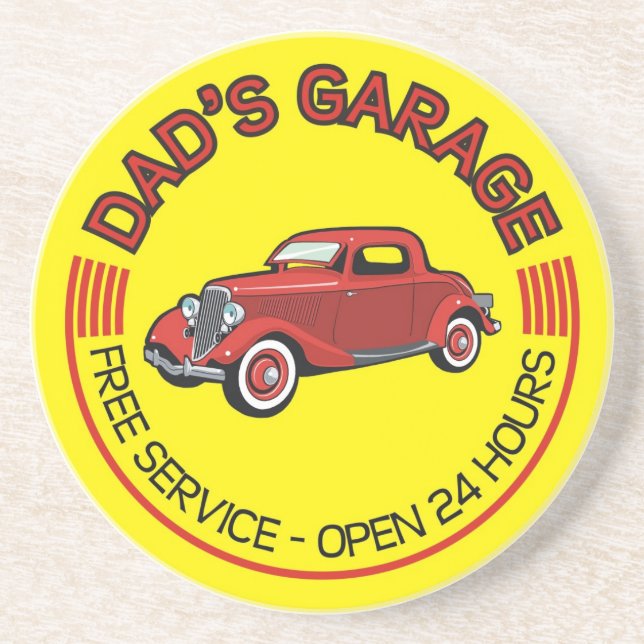Pappa garage för fadern som har bilseminariet underlägg (Framsidan)