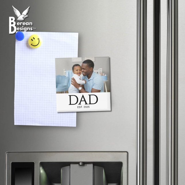 Pappa Grundade Foto Present Magnet (DAD ESTABLISHED white magnet with customizable photo and year. Ideal gift for Father's Day. )