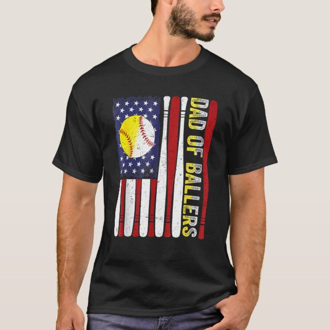 Pappa i Ballers Baseball Softball American Flagga T Shirt (Framsida)