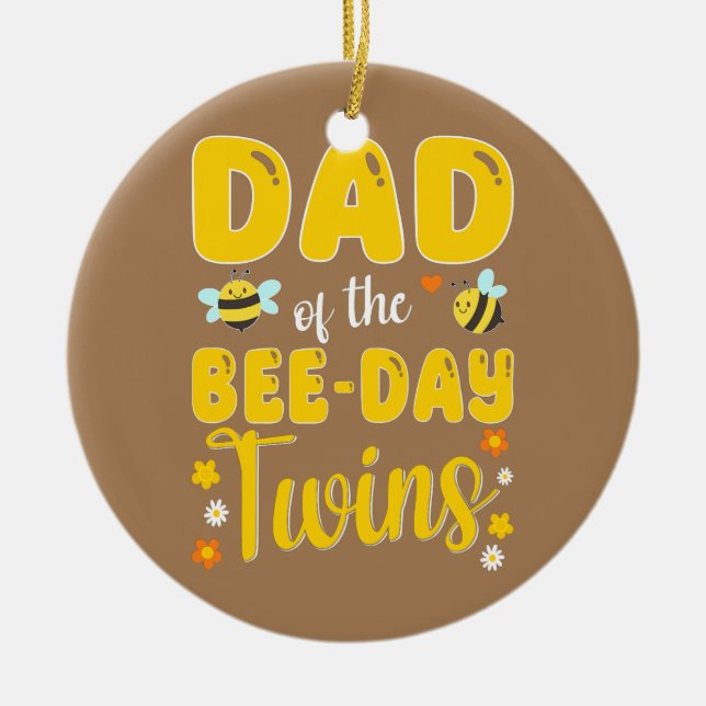 Pappa i bidagens Twillingar, födelsedagsfamiljen Julgransprydnad Keramik (Framsidan)