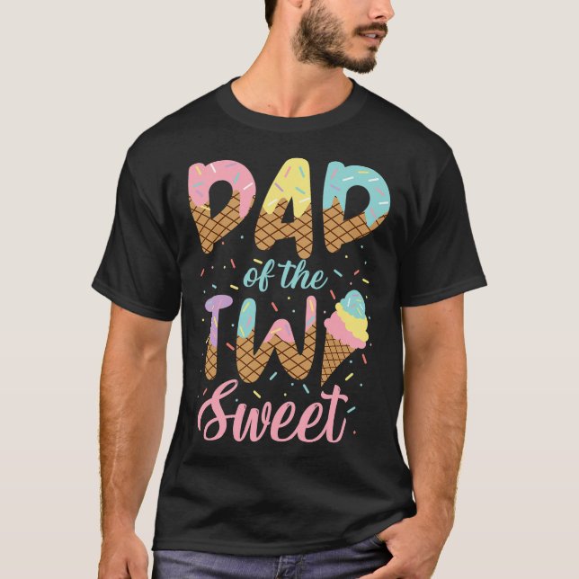 Pappa i de två sötare Älskare på födelsedagstjuven T Shirt (Framsida)