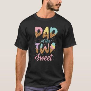 Pappa i den andra populationen av två söta födelse t shirt
