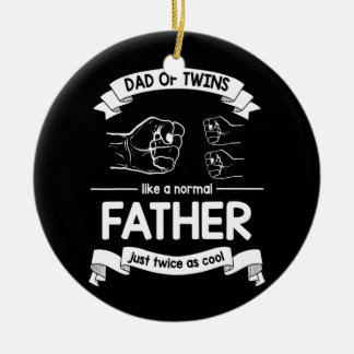 Pappa i Twillingar som ett normalt Far två gånger Julgransprydnad Keramik