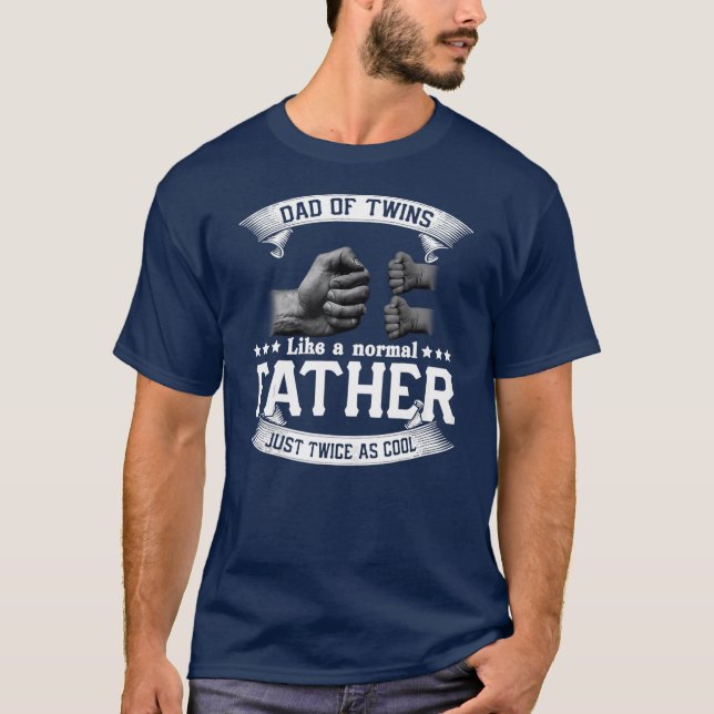 Pappa i Twillingar som Far Fars dag  T Shirt (Framsida)