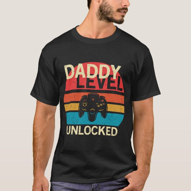 Pappa Level Unlock New Pappa, speldesign. T Shirt (Framsida)
