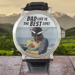 Pappa Life är det bästa familjefotet Armbandsur<br><div class="desc">Pappa Life är Best Life Family Photo Watch. Den här personligen är perfekten för alla pappa där ute som vet att det är det bästa sak som någonsin hänt honom att vara pappa. Utformningen innehåller citatet "Pappa är det bästa livet" i fet brev som kommer att få pappa att le....</div>