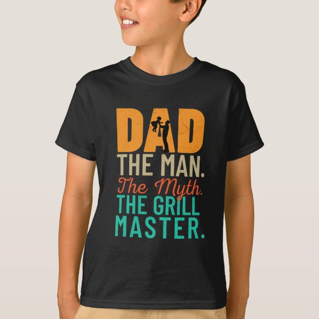 Pappa: Mannen. Myth. Grill Master T Shirt (Framsida)