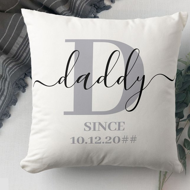 Pappa Monogram Elegant Skrift Silvergrå Kudde (Skapare uppladdad)
