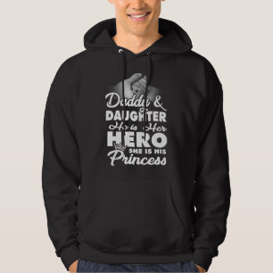 Pappa och dotter är hennes hjälte. Hon är hans pri Hoodie