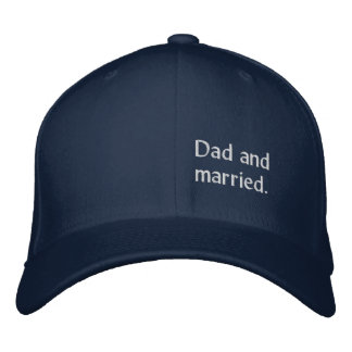 Pappa och gift. Vit brodyr för män Broderad Keps