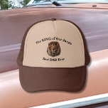 Pappa personalize Kung Keps<br><div class="desc">Det här är en öga som fångar två ton hatt för den speciella killen i ditt liv! Du kan anpassa dig genom att ändra frasen vid grund till det kostym du bäst behöver... Världsmästare Pappa, etc.. eller bara deras Namn! En fantastisk-födelsedag eller Fars dag-gåva! Ta en titt på alla alternativ...</div>