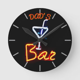 PAPPA, PUB, MANCAVE, DEN - Neon Clock Anpassade Rund Klocka