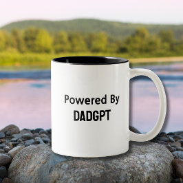 Pappa Rolig Födelsedag - Drivs Av DadGPT - AI Skäm Två-Tonad Mugg