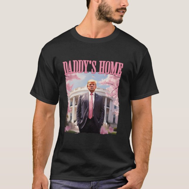 Pappa s Home Funny Trump Pappa s Coming Home 2024 T Shirt (Framsida)