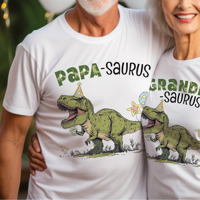 Pappa-saurus Grandpa Dinosaur Barns födelsedag Par T Shirt (Cute Papa-saurus dinosaur theme kids birthday party matching family t-shirt, T-Rex, grandpa grandma)