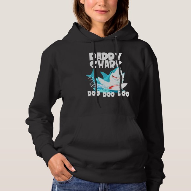 Pappa Shark Doo Doo Doo Tee (Framsida)
