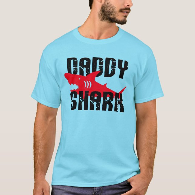 Pappa Shark Worn-grafik T Shirt (Framsida)