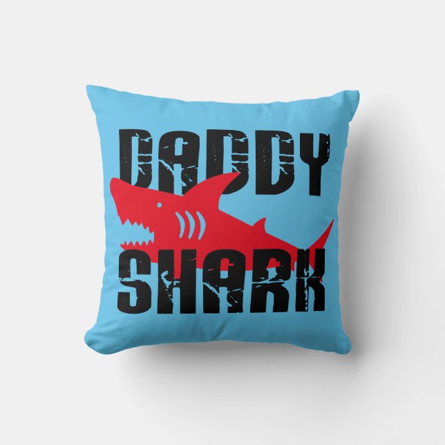 Pappa Shark Worn Graphic Kudde (Framsida)