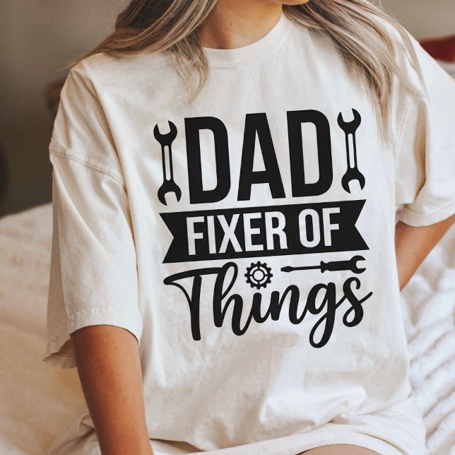 Pappa som Fixar Allt Roligt Fars Dag-present T Shirt (Skapare uppladdad)