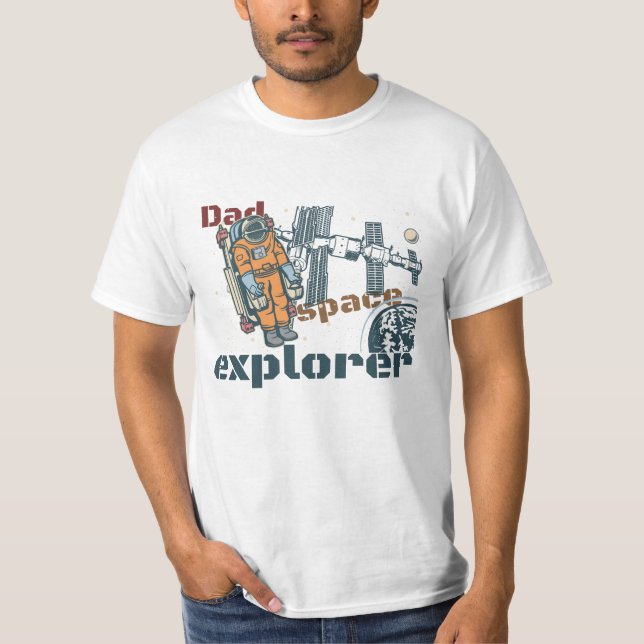 Pappa Space Explorer T-Shirt - Galactic Stil Tee (Framsida)