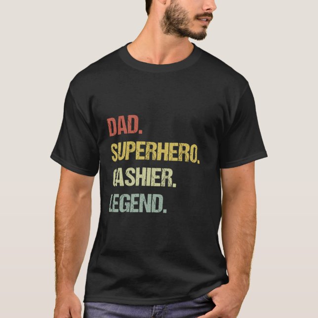 Pappa superhjälte cashier legend t shirt (Framsida)