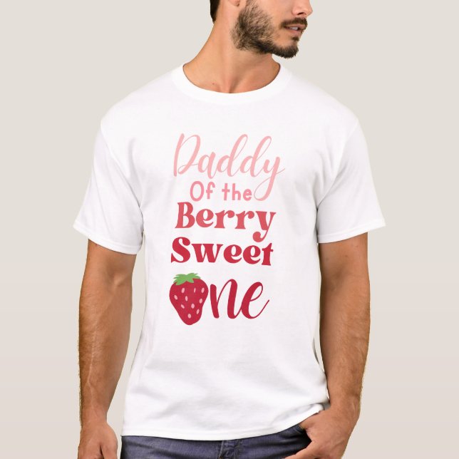 Pappa till Berry Sweet One Strawberry T-Shirt (Framsida)