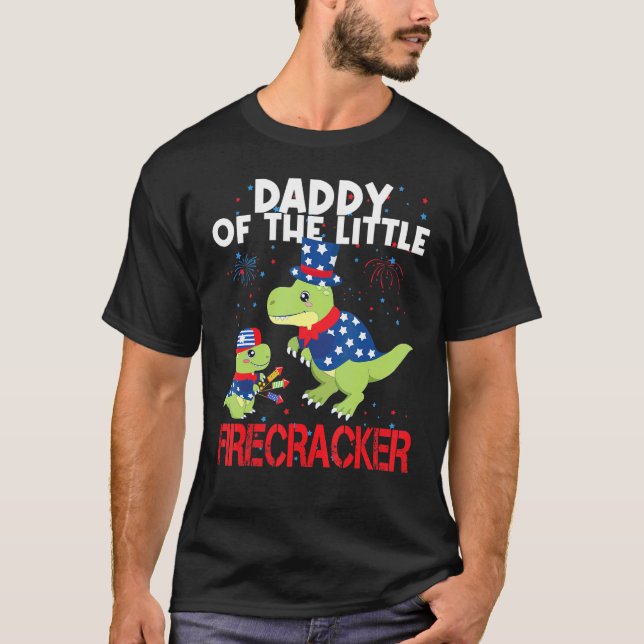 Pappa till den lilla brandkåparen Cute Patriotic T T Shirt (Framsida)