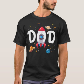 Pappa till födelsedags-pojken rymdastronaut 1:a t shirt