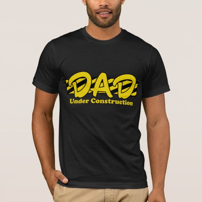 Pappa under konstruktion tee (Framsida)