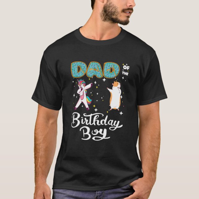Pappa vid födelsedagspojken Donut Dabbing Unicorn  T Shirt (Framsida)