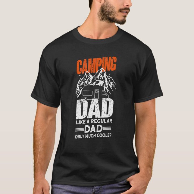 Pappas Camping - Husvagn Rolig Camping_1 T Shirt (Framsida)