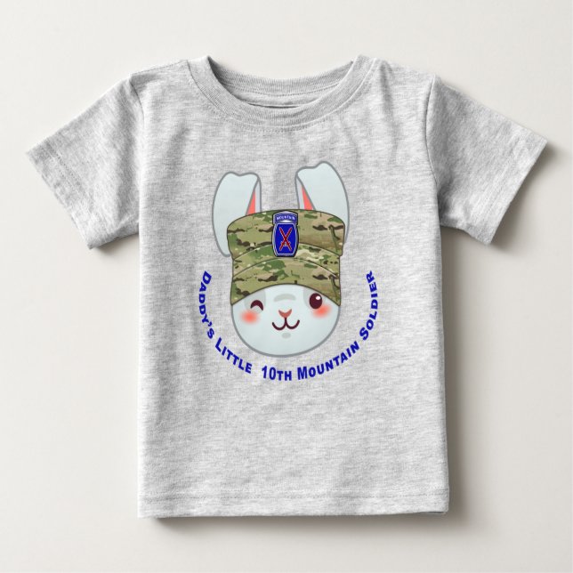 "Pappa's Little 10th Mountain Division Soldier" T Shirt (Framsida)