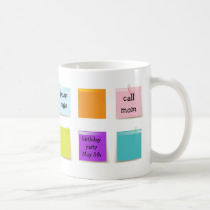 Papper noterar kaffemugg