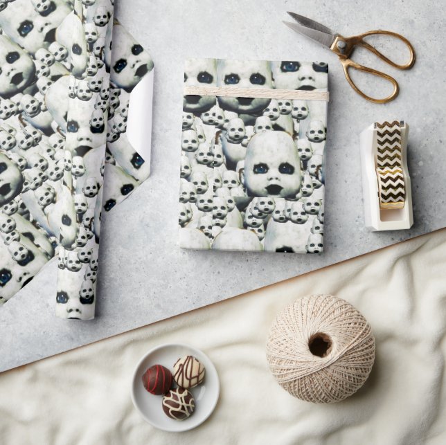 Papper omslagning av dolda dockhuvuden presentpapper (Hantverk)