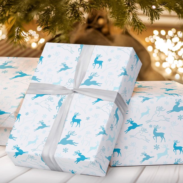 Papper omslagning av hjort presentpapper (Christmas deer blue wrapping paper)