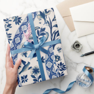 Papper radbrytning av blått Blommönster Presentpapper