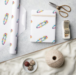 Papper radbrytning av regnbågsskyddspapper presentpapper
