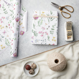 Papper radfärgsradbrytning av blommigt presentpapper
