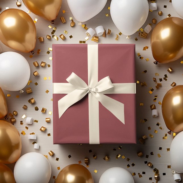 Papper roll för damrött presentpapper (Skapare uppladdad)