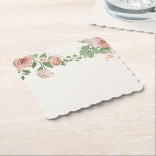 papper underlägg av romantiska rosor och löv