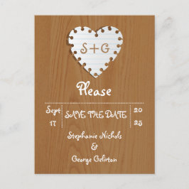 Pappershjärta på trähjärtans bröllop Spara datumet Meddelande Vykort
