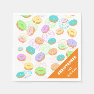 Pappersservett av isade donuts