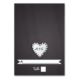 Pappert bröllop-platskort för hjärtats chalkboard- bordsnummer