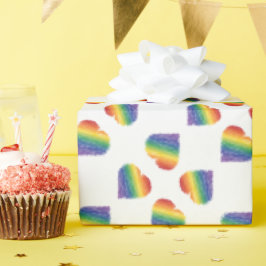 Pappert omslag av regnbågshjärtkaleidesskop presentpapper