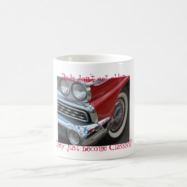 Pappor blir inte äldre, de blir bara klassiker! kaffemugg (Center)