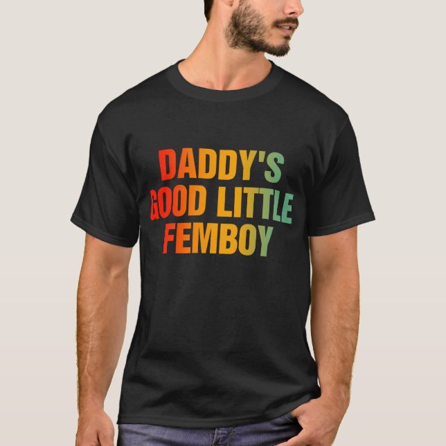 Pappor Bra Little Femboy T Shirt (Framsida)