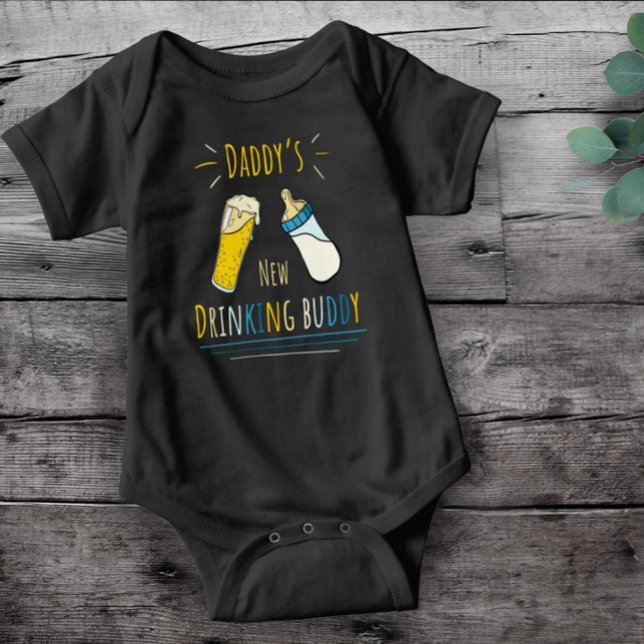 Pappor-drickskamrat T Shirt (Skapare uppladdad)