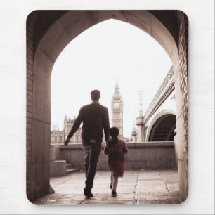 Pappor Little Girl - Big Ben - London - Mousepad Musmatta
