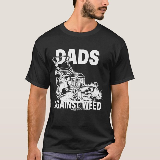 Pappor mot ogräs rolig trädgårdsdesign t shirt (Framsida)