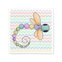 Pappra blöjor av typen Chevron och Dragonfly